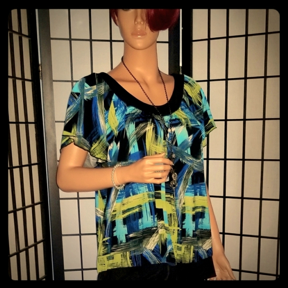 Sanana's Womens Top/Blouse